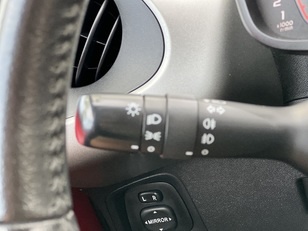 Toyota Aygo 1.0 70 x-play 51 kW (69 CV)