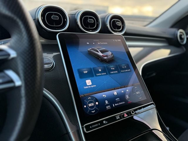 Mercedes-BenzClase C 220 d 147 kW (200 CV) Vehículo usado en Barcelona - 14