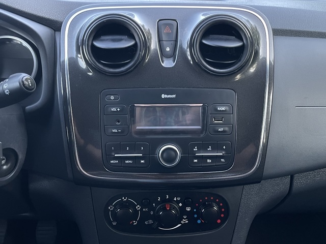 DaciaLogan MCV Ambiance 54 kW (73 CV) Vehículo usado en Barcelona - 14