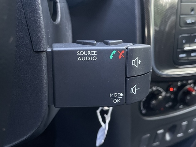 DaciaLogan MCV Ambiance 54 kW (73 CV) Vehículo usado en Barcelona - 15