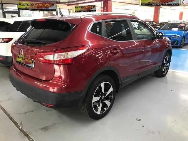 NissanQashqai DIG-T 115 Tekna 4x2 85 kW (115 CV) Vehículo usado en Barcelona - 5 NissanQashqai DIG-T 115 Tekna 4x2 85 kW (115 CV) Vehículo usado en Barcelona - 5