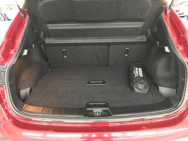 NissanQashqai DIG-T 115 Tekna 4x2 85 kW (115 CV) Vehículo usado en Barcelona - 23 NissanQashqai DIG-T 115 Tekna 4x2 85 kW (115 CV) Vehículo usado en Barcelona - 23