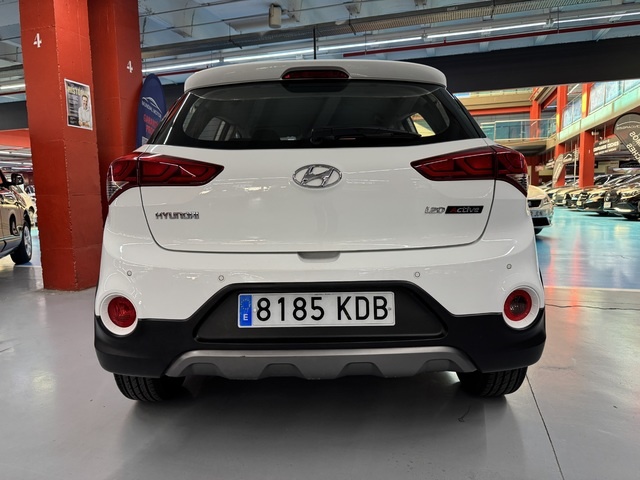 Hyundaii20 Active 1.0 TGDI Tecno 74 kW (100 CV) Vehículo usado en Barcelona - 9