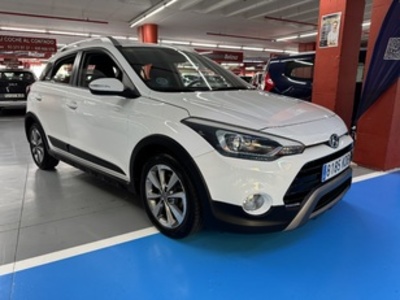 Hyundai i20 Active 1.0 TGDI Tecno 74 kW (100 CV) Hyundai i20 Active 1.0 TGDI Tecno 74 kW (100 CV)