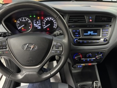 Hyundai i20 Active 1.0 TGDI Tecno 74 kW (100 CV) Hyundai i20 Active 1.0 TGDI Tecno 74 kW (100 CV)