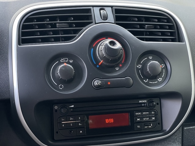 RenaultKangoo Furgon Profesional Blue dCi 70 kW (95 CV) Vehículo usado en Barcelona - 13