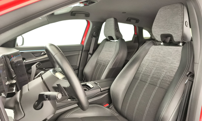 Renault Austral Techno E-Tech Full Hybrid 147 kW (200 CV) - 12 Renault Austral Techno E-Tech Full Hybrid 147 kW (200 CV) - 12