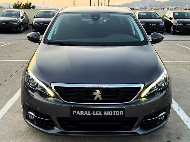 Peugeot308 SW BlueHDI 130 S&S Style 96 kW (130 CV) Vehículo usado en Barcelona - 5