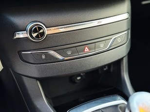 Peugeot 308 SW BlueHDI 130 S&S Style 96 kW (130 CV)