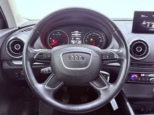 Audi A3 Attraction 1.6 TDI clean diesel 81 kW (110 CV)