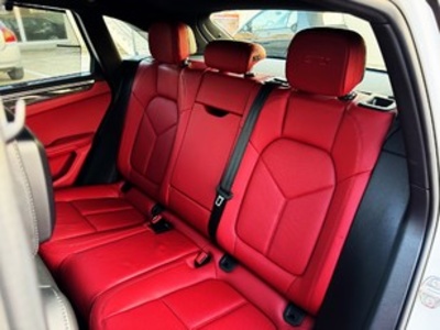 Porsche Macan GTS 265 kW (360 CV) Porsche Macan GTS 265 kW (360 CV)
