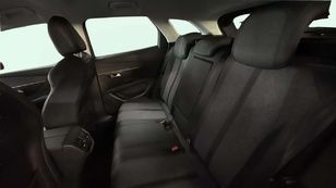 Peugeot 3008 PureTech 130 S&S Allure 96 kW (130 CV)