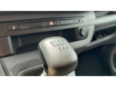 Peugeot Expert Premium Standard BlueHDi 110 kW (150 CV) Peugeot Expert Premium Standard BlueHDi 110 kW (150 CV)