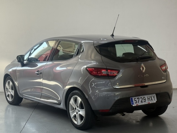 RenaultClio TCe 90 Technofeel eco2 66 kW (90 CV) Vehículo usado en Barcelona - 3 RenaultClio TCe 90 Technofeel eco2 66 kW (90 CV) Vehículo usado en Barcelona - 3