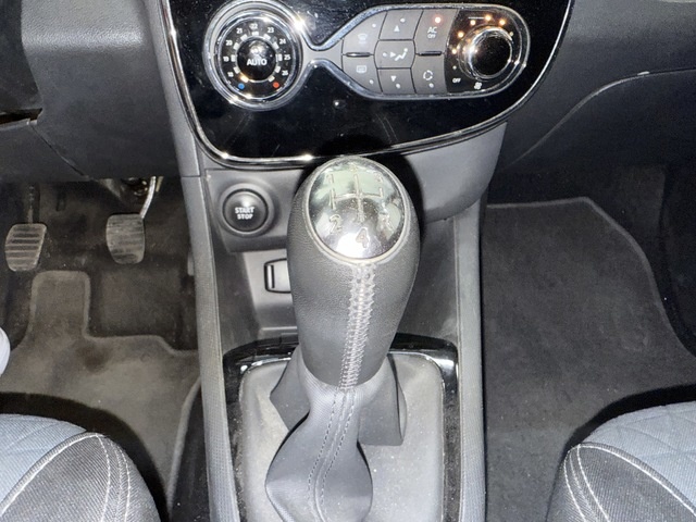 RenaultClio TCe 90 Technofeel eco2 66 kW (90 CV) Vehículo usado en Barcelona - 9