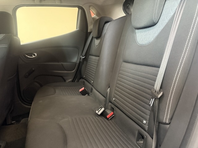 RenaultClio TCe 90 Technofeel eco2 66 kW (90 CV) Vehículo usado en Barcelona - 10