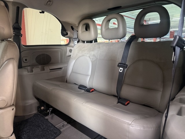 ChryslerGrand Voyager 2.5 CRD SE 103 kW (140 CV) Vehículo usado en Barcelona - 9