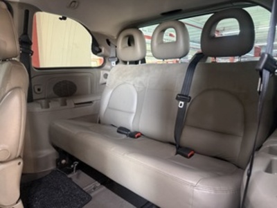 Chrysler Grand Voyager 2.5 CRD SE 103 kW (140 CV) Chrysler Grand Voyager 2.5 CRD SE 103 kW (140 CV)