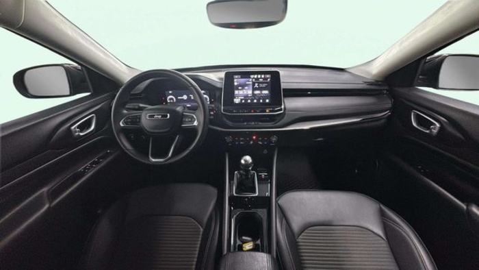 JeepCompass 1.3 Gse Night Eagle FWD MT 96 kW (130 CV) Vehículo usado en Barcelona - 7 JeepCompass 1.3 Gse Night Eagle FWD MT 96 kW (130 CV) Vehículo usado en Barcelona - 7