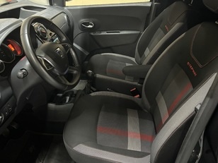 Dacia Dokker Serie Limitada Xplore TCe 96 kW (130 CV) GPF Dacia Dokker Serie Limitada Xplore TCe 96 kW (130 CV) GPF