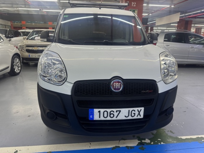 FiatDobló Panorama 1.6 Multijet Easy MTA 66 kW (90 CV) Vehículo usado en Barcelona - 3 FiatDobló Panorama 1.6 Multijet Easy MTA 66 kW (90 CV) Vehículo usado en Barcelona - 3