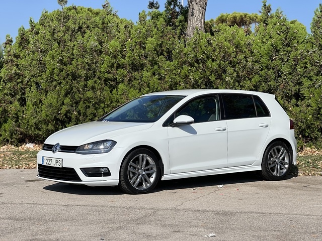 VolkswagenGolf Advance 1.6 TDI 77 kW (105 CV) DSG Vehículo usado en Barcelona - 2