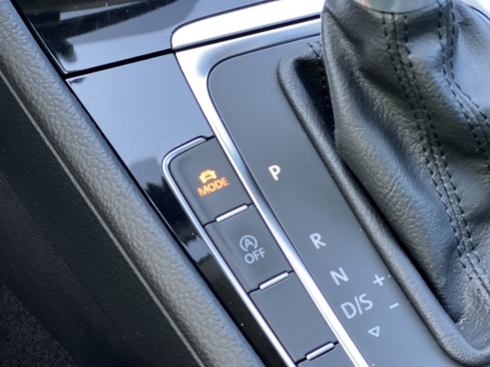 VolkswagenGolf Advance 1.6 TDI 77 kW (105 CV) DSG Vehículo usado en Barcelona - 17 VolkswagenGolf Advance 1.6 TDI 77 kW (105 CV) DSG Vehículo usado en Barcelona - 17