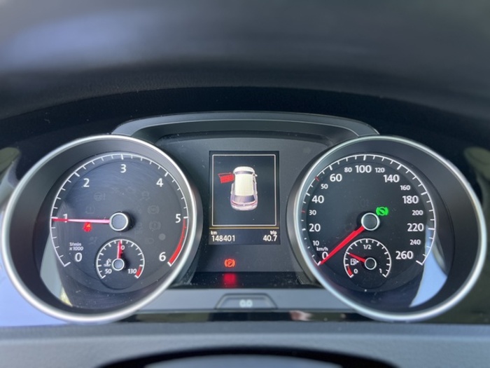 VolkswagenGolf Advance 1.6 TDI 77 kW (105 CV) DSG Vehículo usado en Barcelona - 25 VolkswagenGolf Advance 1.6 TDI 77 kW (105 CV) DSG Vehículo usado en Barcelona - 25