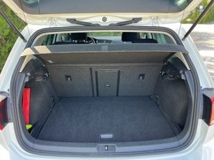 Volkswagen Golf Advance 1.6 TDI 77 kW (105 CV) DSG