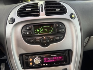 Citroen Xsara Picasso 1.6 HDI Exclusive 80 kW (110 CV) Citroen Xsara Picasso 1.6 HDI Exclusive 80 kW (110 CV)