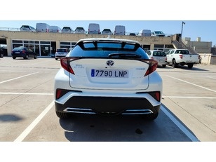 Toyota C-HR 180H Advance 135 kW (184 CV) Toyota C-HR 180H Advance 135 kW (184 CV)