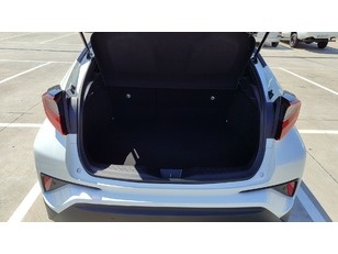 Toyota C-HR 180H Advance 135 kW (184 CV)