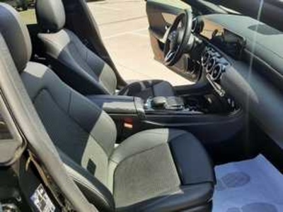 Mercedes-Benz CLA Shooting Brake CLA 200 d 110 kW (150 CV) Mercedes-Benz CLA Shooting Brake CLA 200 d 110 kW (150 CV)