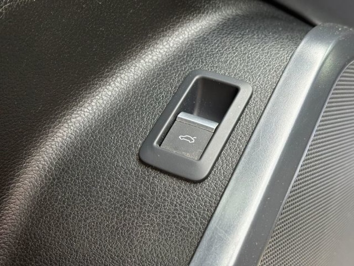 AudiQ5 S line 40 TDI quattro ultra 150 kW (204 CV) S tronic Vehículo usado en Barcelona - 15 AudiQ5 S line 40 TDI quattro ultra 150 kW (204 CV) S tronic Vehículo usado en Barcelona - 15