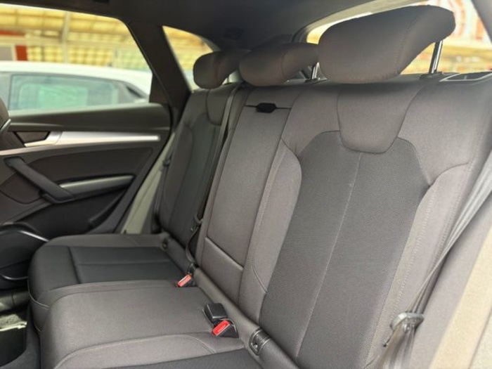 AudiQ5 S line 40 TDI quattro ultra 150 kW (204 CV) S tronic Vehículo usado en Barcelona - 22 AudiQ5 S line 40 TDI quattro ultra 150 kW (204 CV) S tronic Vehículo usado en Barcelona - 22