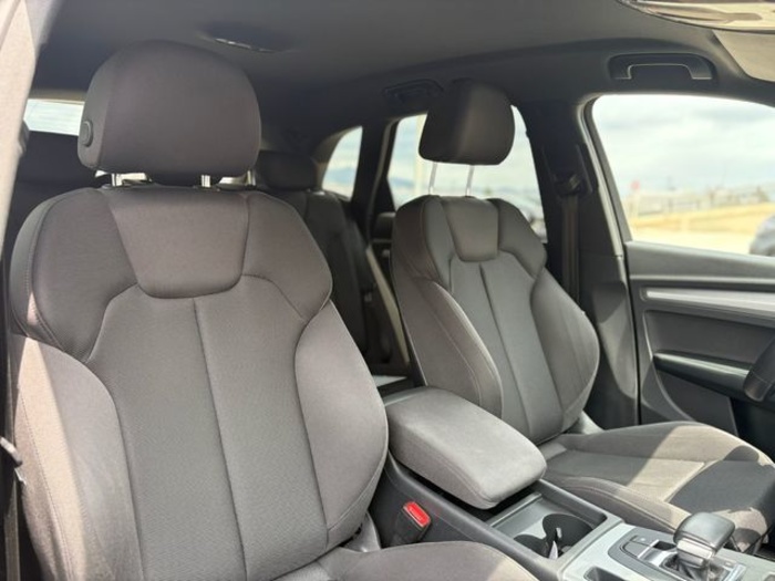 AudiQ5 S line 40 TDI quattro ultra 150 kW (204 CV) S tronic Vehículo usado en Barcelona - 24 AudiQ5 S line 40 TDI quattro ultra 150 kW (204 CV) S tronic Vehículo usado en Barcelona - 24