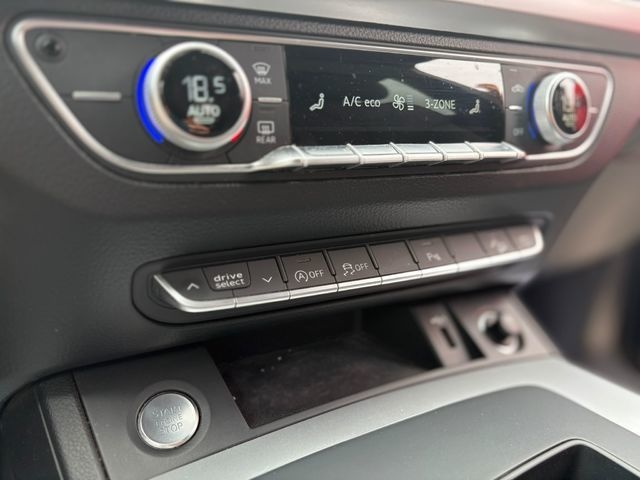 AudiQ5 S line 40 TDI quattro ultra 150 kW (204 CV) S tronic Vehículo usado en Barcelona - 27