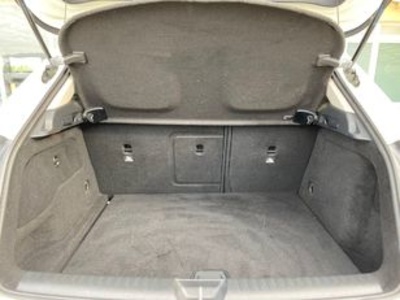 Mercedes-Benz GLA 200 CDI Urban 100 kW (136 CV) Mercedes-Benz GLA 200 CDI Urban 100 kW (136 CV)