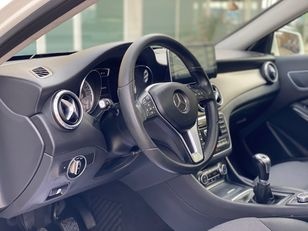 Mercedes-Benz GLA 200 CDI Urban 100 kW (136 CV)