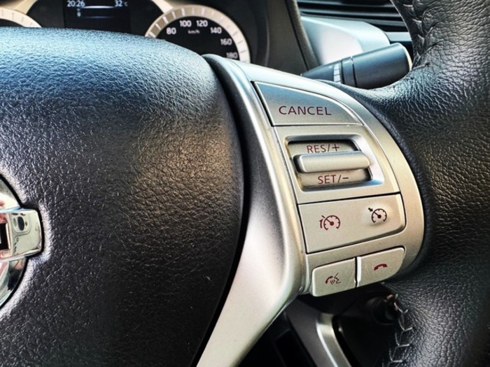 NissanNavara PickUp 2.3 dCi Doble Cabina Tekna AT 140 kW (190 CV) Vehículo usado en Barcelona - 22 NissanNavara PickUp 2.3 dCi Doble Cabina Tekna AT 140 kW (190 CV) Vehículo usado en Barcelona - 22