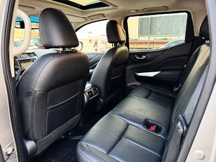 Nissan Navara PickUp 2.3 dCi Doble Cabina Tekna AT 140 kW (190 CV)