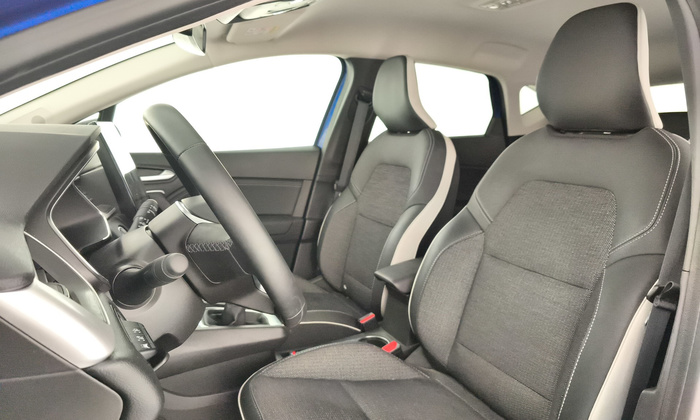 Renault Captur Techno TCe 66 kW (90 CV) - 12 Renault Captur Techno TCe 66 kW (90 CV) - 12