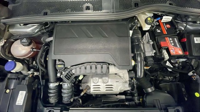 OpelMokka 1.2 Turbo GS Line 96 kW (130 CV) Vehículo usado en Barcelona - 18 OpelMokka 1.2 Turbo GS Line 96 kW (130 CV) Vehículo usado en Barcelona - 18