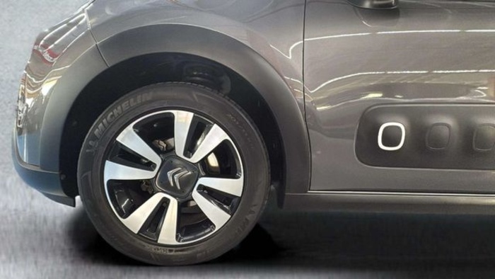 CitroenC3 PureTech 110 S&S Feel EAT6 81 kW (110 CV) Vehículo usado en Barcelona - 18 CitroenC3 PureTech 110 S&S Feel EAT6 81 kW (110 CV) Vehículo usado en Barcelona - 18