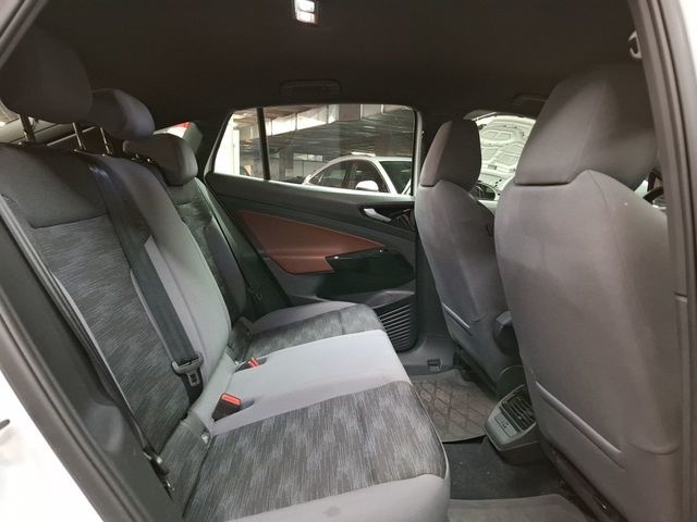 Volkswagen ID.5 Pro 128 kW (174 CV) Vehículo usado en Las Palmas - 8