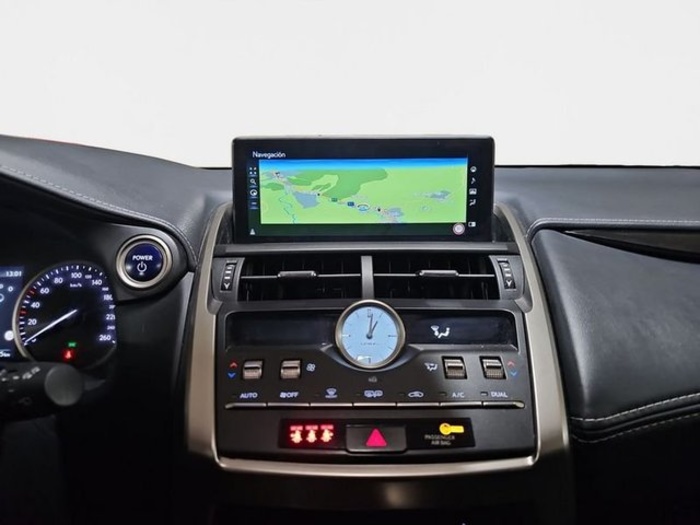 Lexus NX 300h Business Navigation 2WD 145 kW (197 CV) Vehículo usado en Madrid - 22 Lexus NX 300h Business Navigation 2WD 145 kW (197 CV) Vehículo usado en Madrid - 22