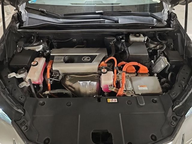 Lexus NX 300h Business Navigation 2WD 145 kW (197 CV) Vehículo usado en Madrid - 40