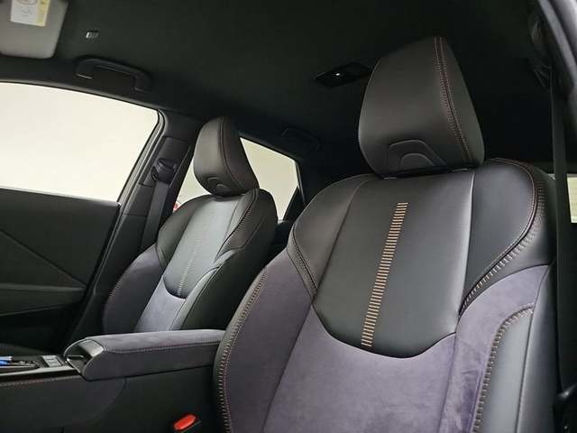 Lexus LBX 1.5 HEV Cool 100 kW (136 CV) Vehículo usado en Madrid - 10 Lexus LBX 1.5 HEV Cool 100 kW (136 CV) Vehículo usado en Madrid - 10