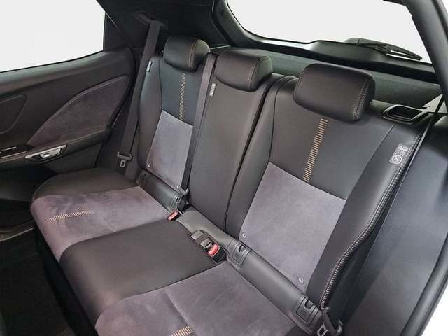 Lexus LBX 1.5 HEV Cool 100 kW (136 CV) Vehículo usado en Madrid - 11