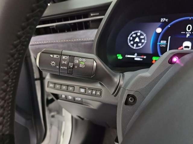 Lexus LBX 1.5 HEV Cool 100 kW (136 CV) Vehículo usado en Madrid - 18